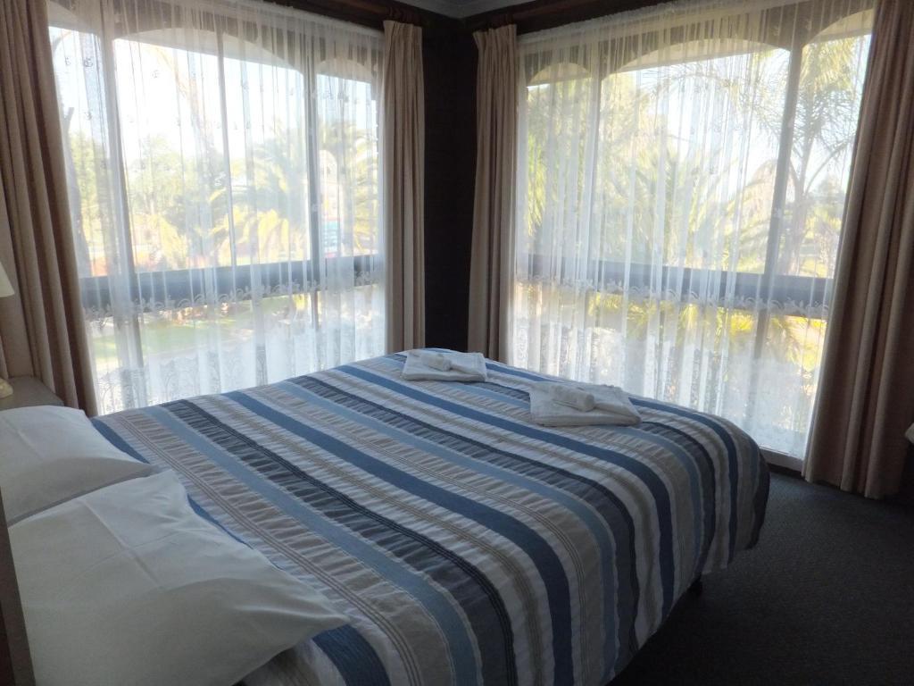 Paradise Holiday Apartments Lake Bunga Esterno foto